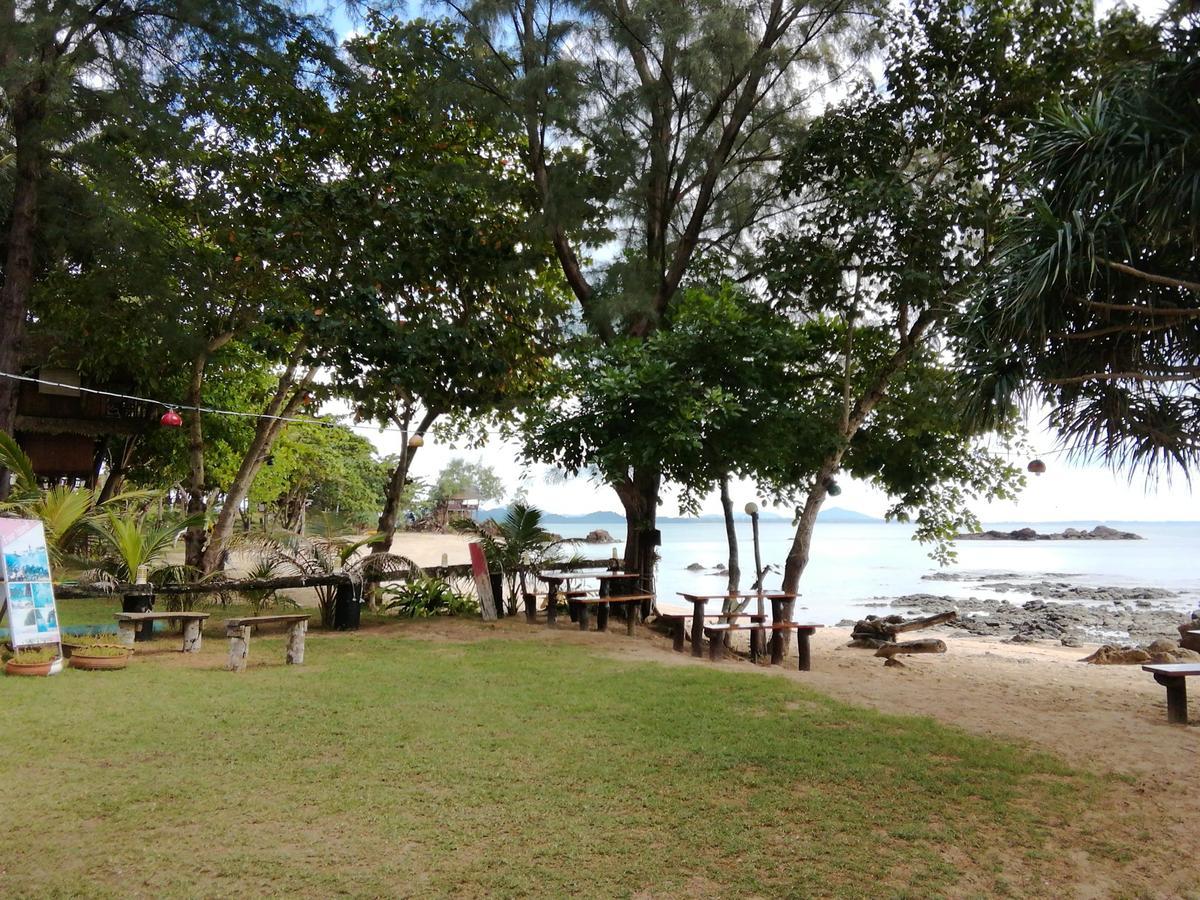 Kohjum Freedom Resort Koh Jum Eksteriør bilde